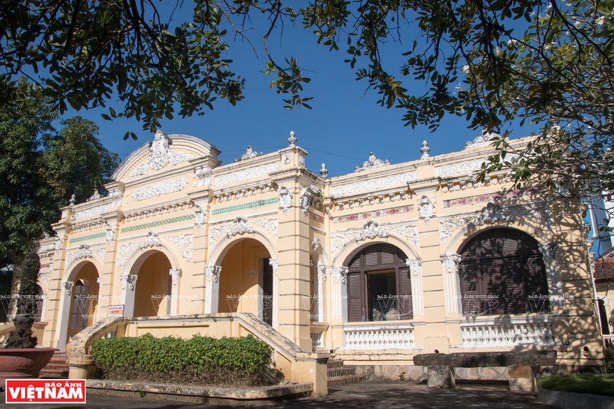 NHÀ BẢO TÀNG AN GIANG