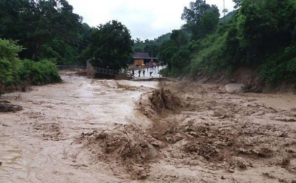 Chủ động ứng phó với mưa lớn, lũ quét và sạt lở đất