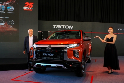 Mitsubishi Triton 2020 ra mắt: Nâng cấp trang bị, giá từ 600 triệu đồng