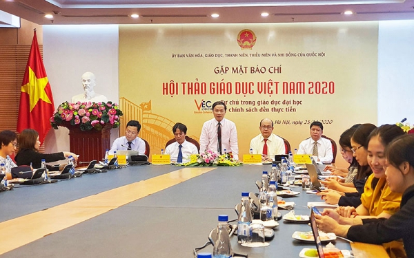 Tìm giải pháp cho tự chủ giáo dục đại học