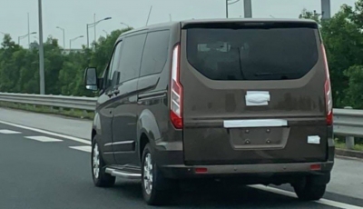 Ford Tourneo - &quot;Chiến binh&quot; mới ở phân khúc xe gia đình tại Việt Nam