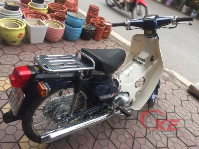 Honda Super Cub 82 đã 30 năm tuổi, giá đắt hơn Honda SH150i