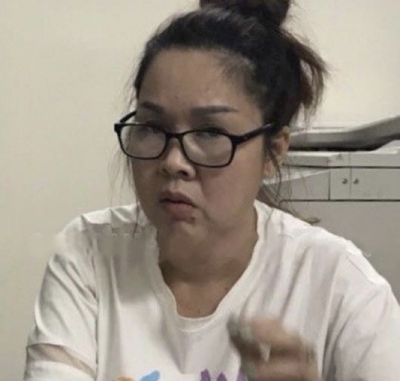 Người đàn bà 44 tuổi dùng clip "trong nhà nghỉ" tống tiền nhân tình 63 tuổi