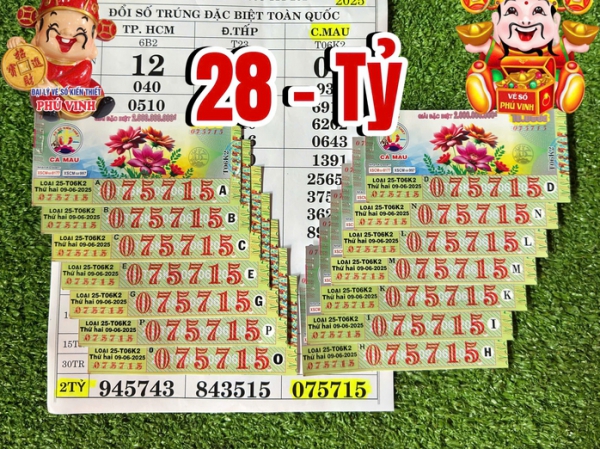 Một công nhân xây dựng trúng giải độc đắc 14 tờ vé số