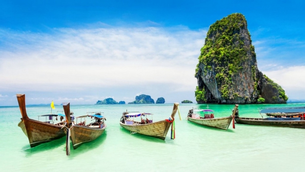 Phuket hấp dẫn du khách với chiến dịch 1 USD 1 đêm