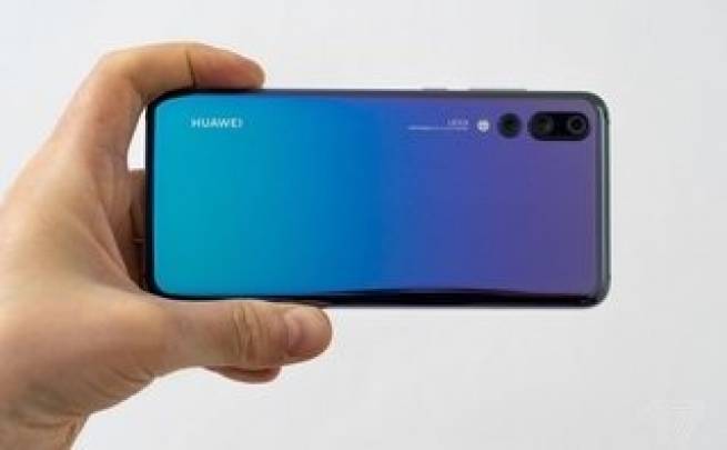 Huawei &quot;đá bay&quot; Apple khỏi vị trí thứ 2 về doanh số smartphone toàn cầu