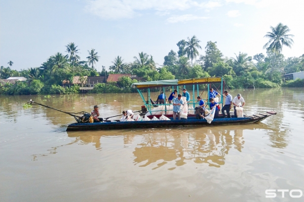 Tái tạo nguồn lợi thủy sản