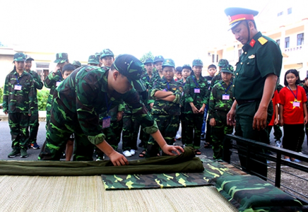 43 học sinh tham gia chương trình “Em tập làm chiến sĩ”