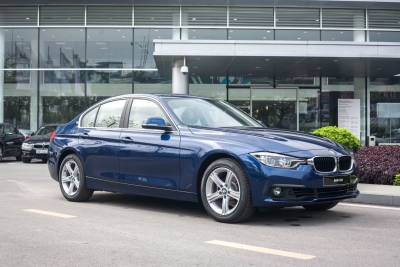 BMW 3-Series giảm giá cả trăm triệu đồng tại đại lý, mở đường cho phiên bản mới