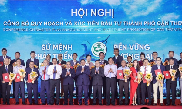 Thủ tướng Phạm Minh Chính: “TP Cần Thơ dựa vào nội lực của mình là chính”.