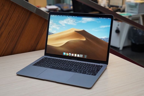 Apple tạm biệt MacBook Pro không Touch Bar, giảm giá MacBook Air