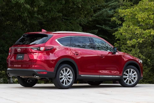 Lộ giá &quot;kẻ lạ&quot; Mazda CX-8 sắp bán ra tại Việt Nam