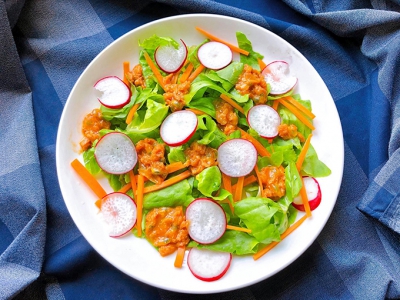 Salad cá ngừ chanh dây