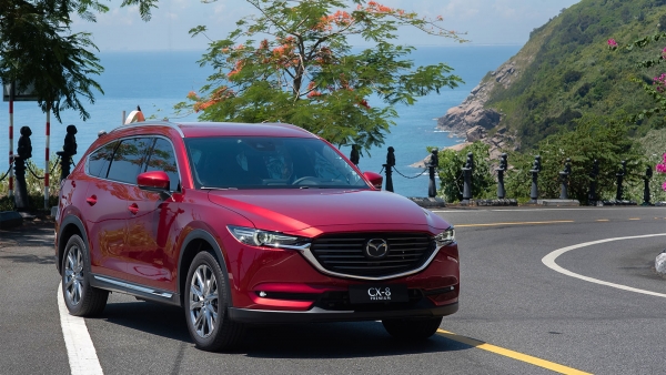 Giá bán cặp đôi SUV của Mazda bất ngờ tăng vài chục triệu đồng