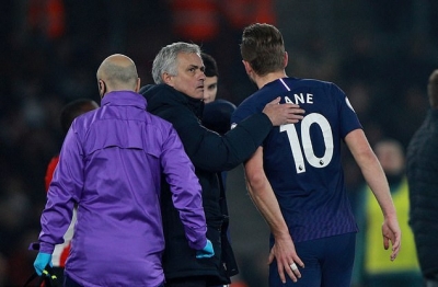 Mourinho đau đầu vì chấn thương rất nặng của Harry Kane