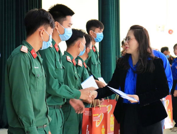 An Giang: Tư vấn, hướng nghiệp cho bộ đội xuất ngũ