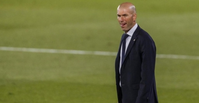 Zidane dự đoán kịch bản cuộc đua với Barcelona