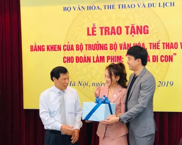 Hy vọng &quot;Về nhà đi con&quot; tạo tiền lệ tốt!