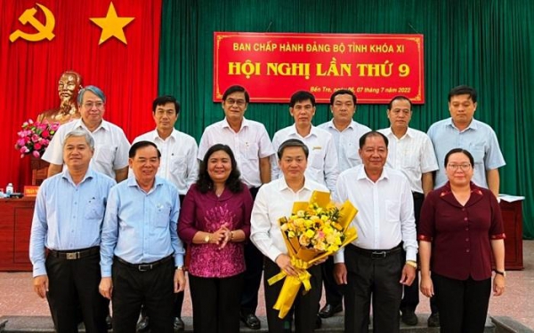 Bến Tre công bố số điện thoại đường dây nóng chống tham nhũng, tiêu cực