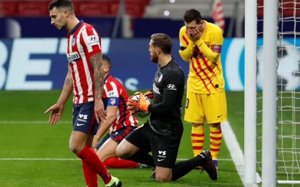 Thất thủ 0-1 trước Atletico, Barca tụt xuống thứ 10 La Liga