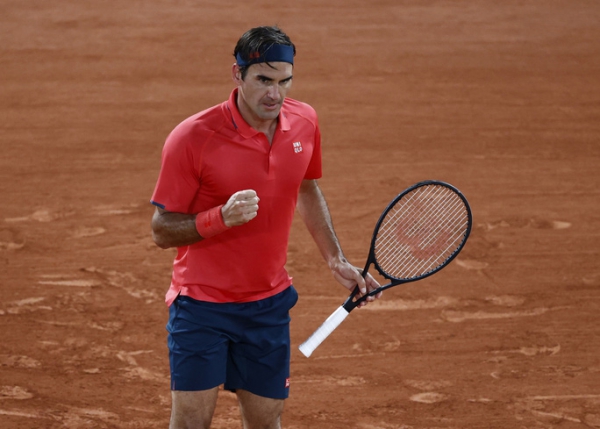 Roger Federer, Serena Williams dừng bước ở Roland Garros 2021