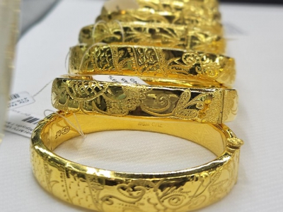 S&aacute;t Tết, gi&aacute; v&agrave;ng SJC tăng phi m&atilde;