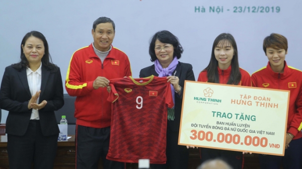 Bóng đá nữ Việt Nam được tài trợ 100 tỉ đồng với giấc mơ World Cup