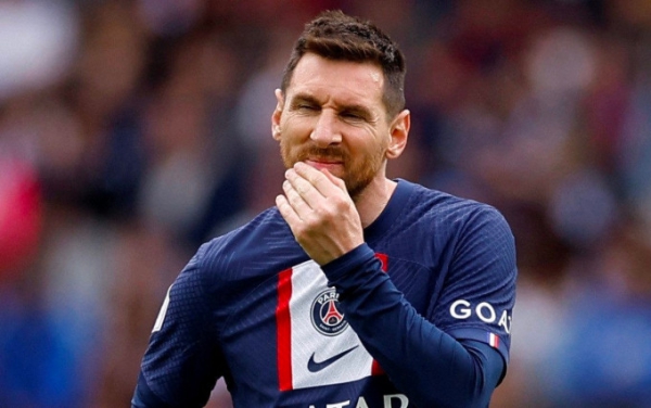 Messi gửi lời xin lỗi đến đồng đội tại PSG