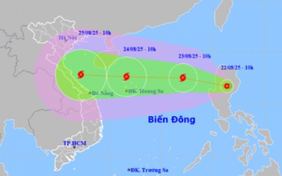Áp thấp nhiệt đới sẽ mạnh thành bão số 5 Kajiki, giật tới cấp 13-14 và còn có thể mạnh thêm