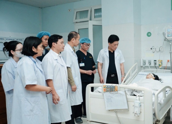 Vụ cầm dao đ&acirc;m 7 người bị thương trong bệnh viện: Th&ecirc;m th&ocirc;ng tin &ldquo;lạnh người&rdquo;