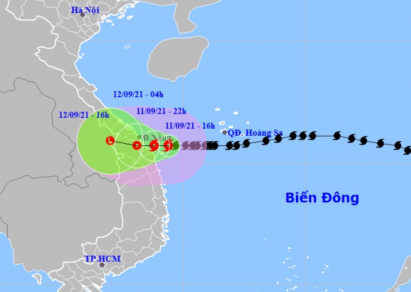 Đêm nay bão số 5 đổ bộ từ Thừa Thiên - Huế đến Quảng Ngãi, lo ngập lụt trên diện rộng