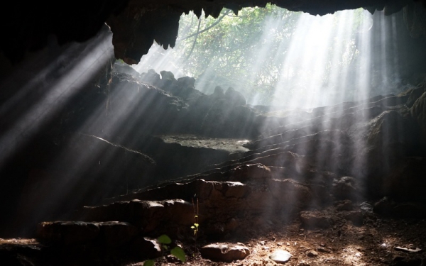 Khám phá động Thiên Hà hấp dẫn, độc đáo ở Ninh Bình