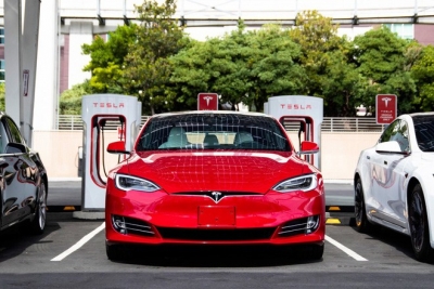 Tesla sắp cho ra mắt pin xe điện có độ bền hơn 1 triệu km