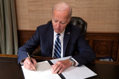 Tổng thống Biden lên tiếng sau khi ký luật “cứu” chính phủ phút chót