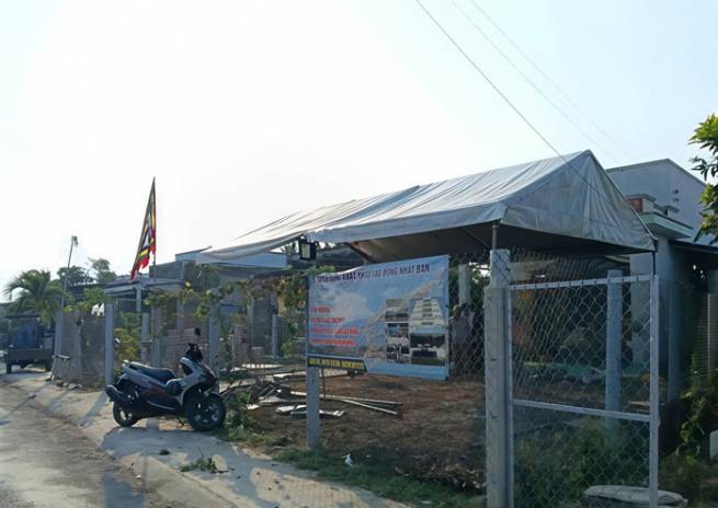 Vợ d&ugrave;ng b&uacute;a đ&aacute;nh chết chồng, nghi do ghen tu&ocirc;ng
