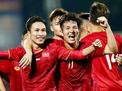 BLV Quang Huy: &#039;U22 Việt Nam nên chơi xù xì trước Campuchia&#039;