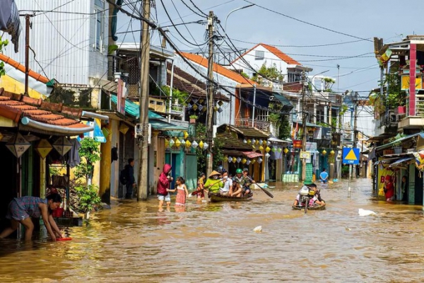 Thấy thành phố ngập mà thương!