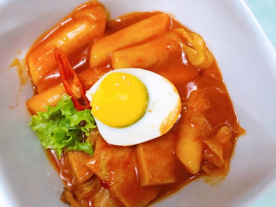 Bánh gạo tteokbokki xào cay kiểu Hàn