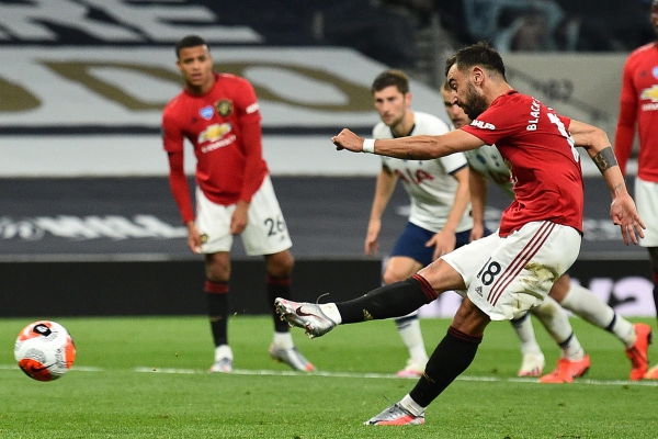 Bruno Fernandes lập kỷ lục vô tiền khoáng hậu tại MU