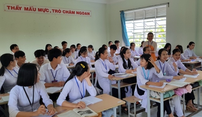 Truyện Kiều cuốn hút học sinh qua tiết dạy của cô giáo trẻ miệt sông nước Cà Mau