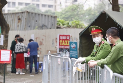 Tướng Tô Lâm yêu cầu &quot;đi từng ngõ, gõ từng nhà&quot; rà soát chống dịch Covid-19