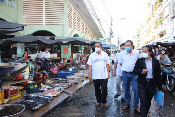 An Giang ra quân giám sát phòng, chống dịch COVID-19 tại các chợ, siêu thị, trung tâm thương mại, cửa hàng