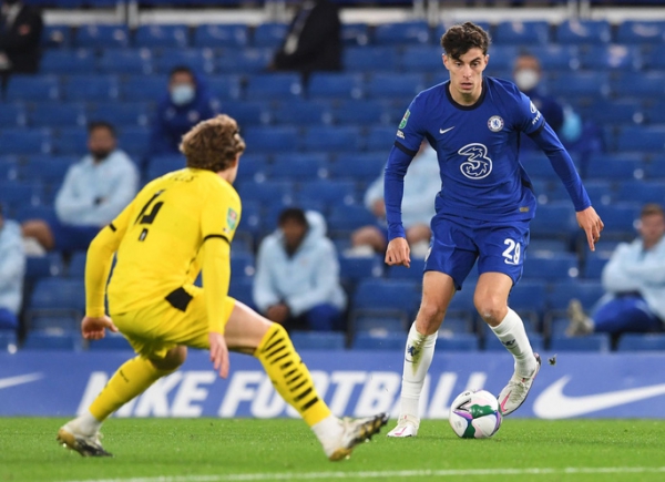 &quot;Bom tấn&quot; Kai Havertz lập hat-trick, Chelsea bùng nổ League Cup