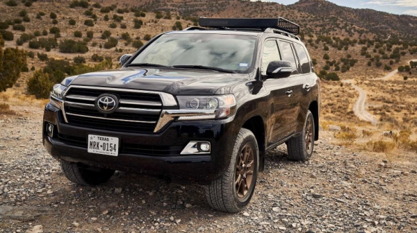 Toyota Land Cruiser mới sẽ ra mắt vào tháng 4/2021?