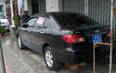 Tiền Giang: Lập biên bản, làm rõ vụ rao bán ô tô biển số xanh ngoài đường