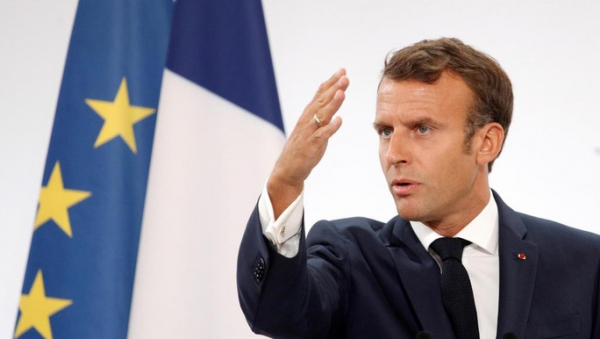 Tổng thống Macron hứa mở hồ sơ quân sự vụ rớt máy bay năm 1968