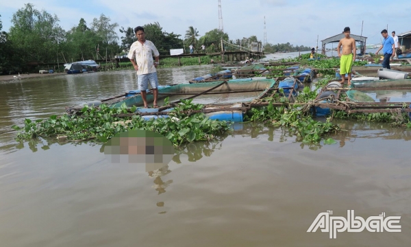 Phát hiện thi thể trôi trên sông Tiền