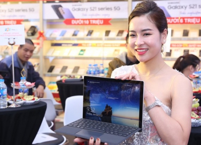 Laptop ngày càng rẻ và “ngon”