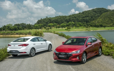 Hyundai mạnh tay giảm giá Kona và Elantra tháng 6