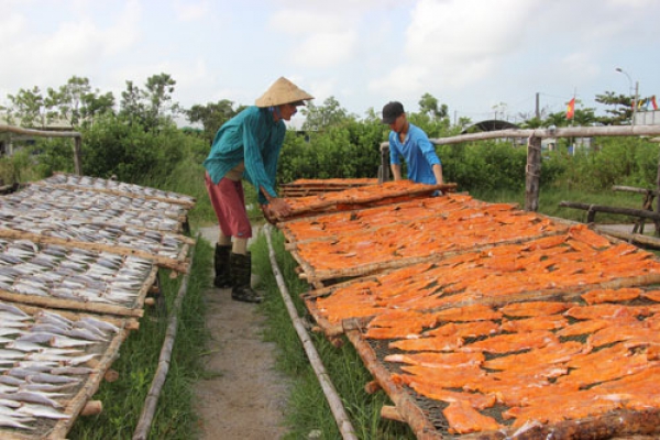 Làng nghề hối hả đón Tết